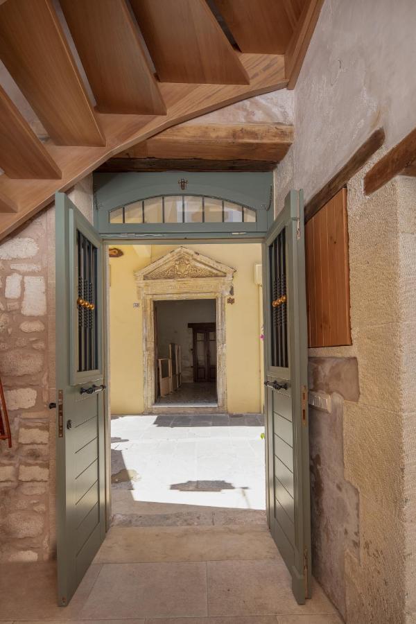 Domus Clodia, Sensing Rethymno'S Old Town! Villa Exterior foto